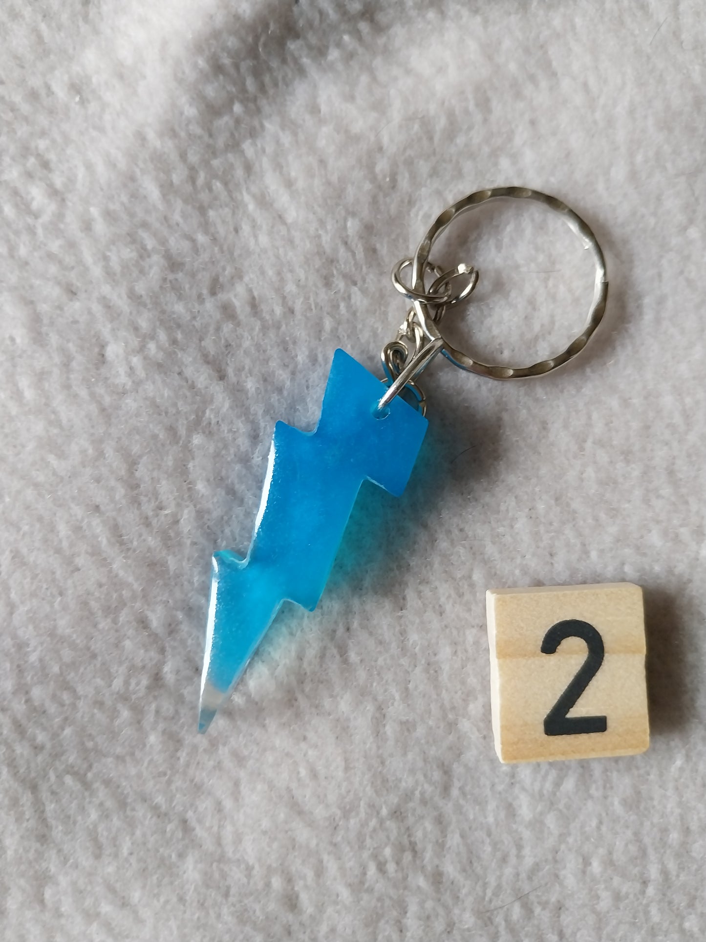 Porte-clefs éclair/rock