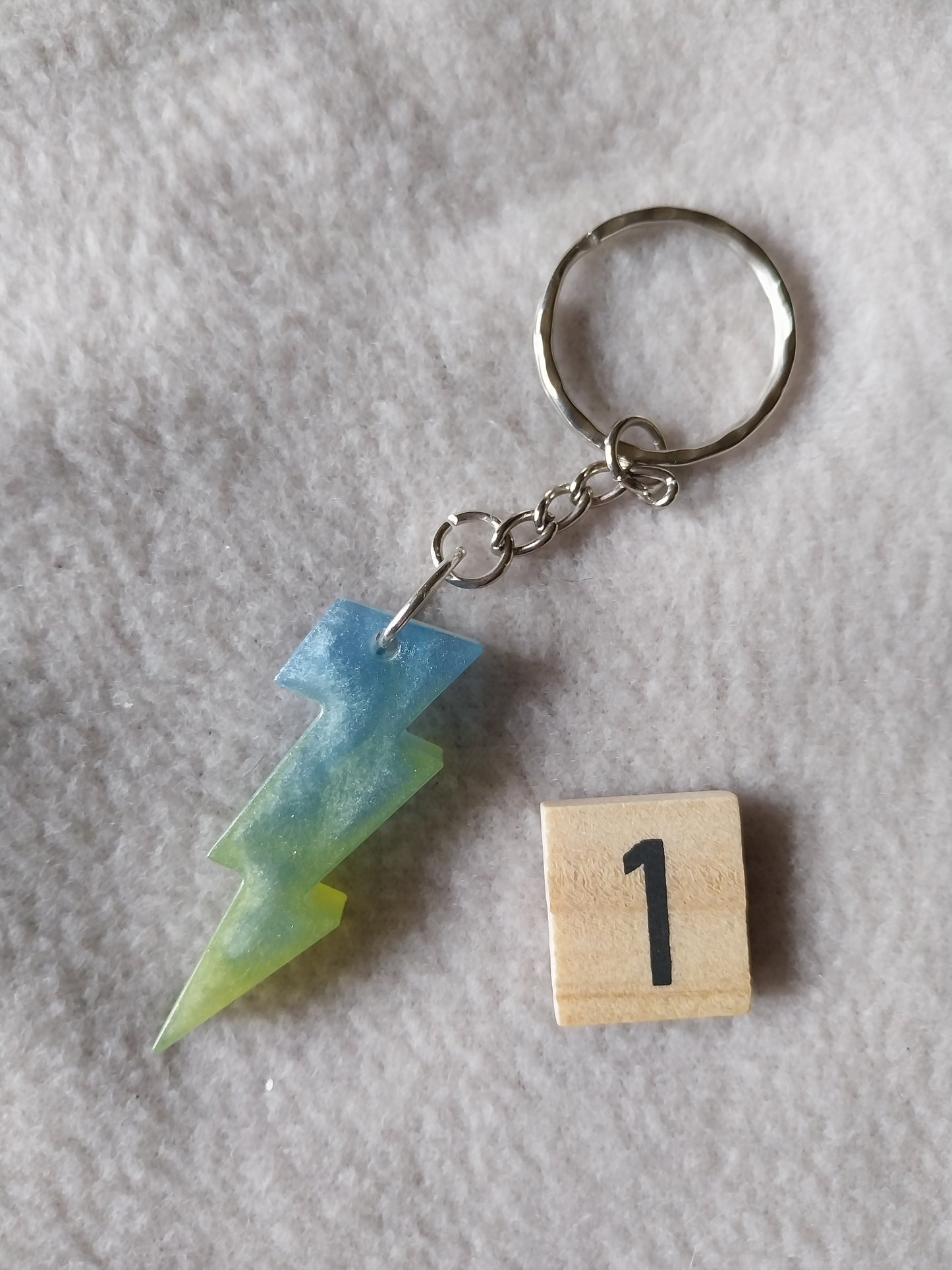 Porte-clefs éclair/rock